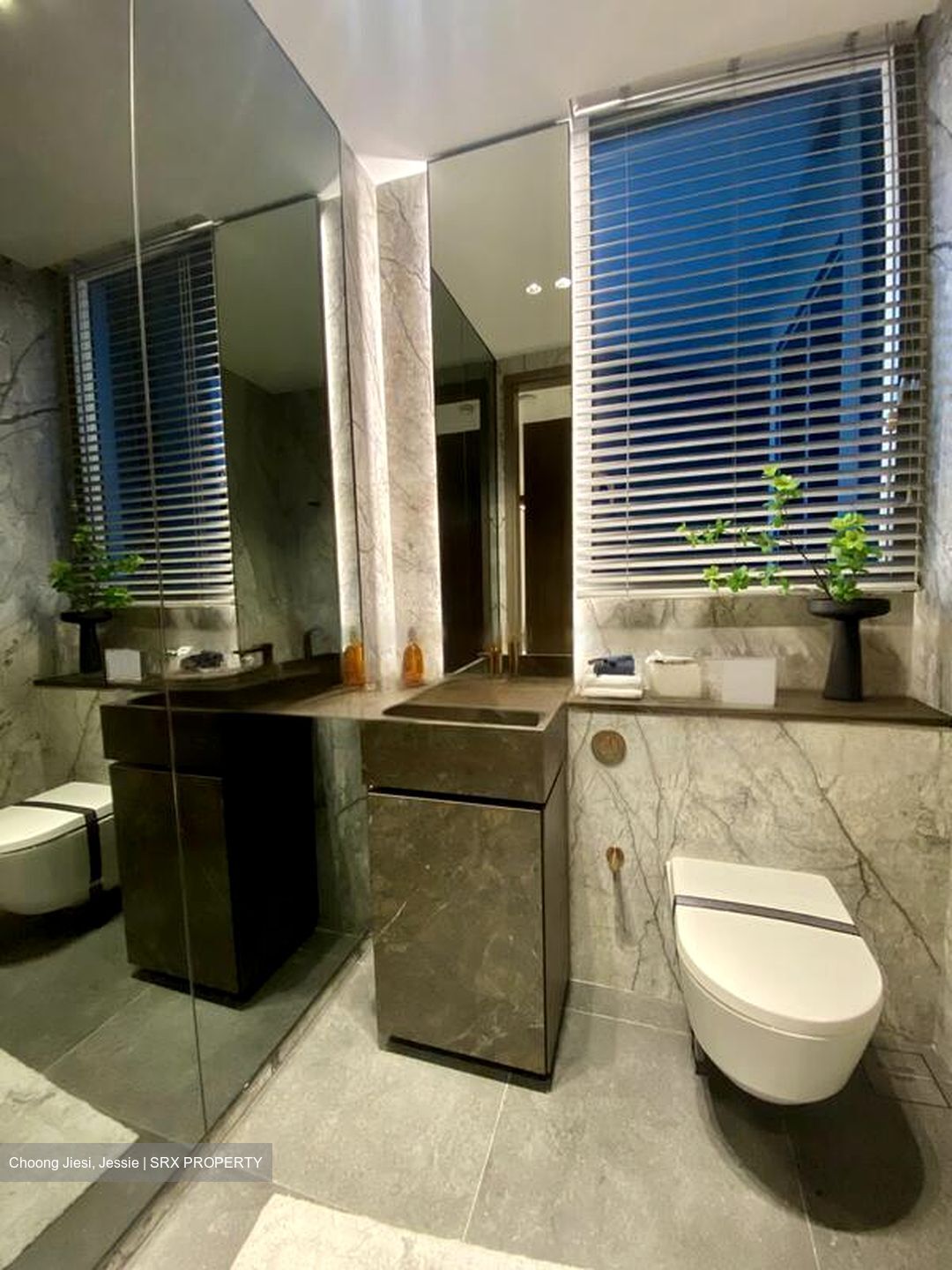 Jalan Jurong Kechil (D21), Condominium #474657181
